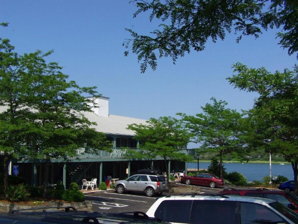 The Cove Motel image 14